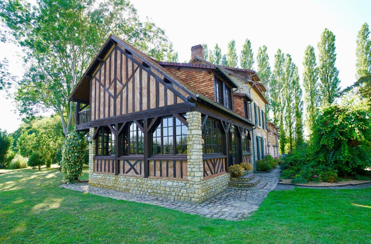 Le Domaine Du Moulin Foulon Hotell Essay Eksteriør bilde