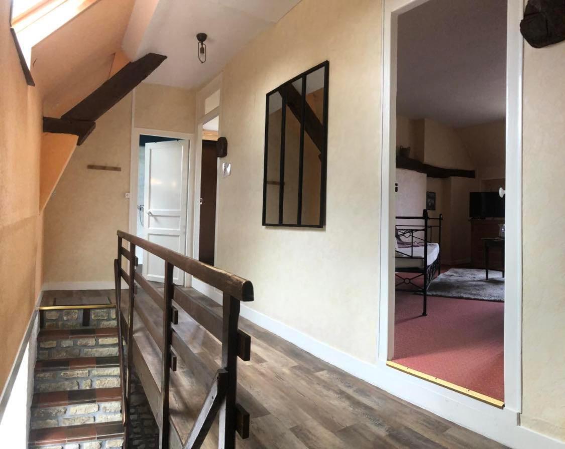 Le Domaine Du Moulin Foulon Hotell Essay Eksteriør bilde