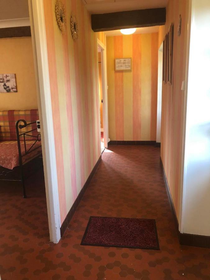 Le Domaine Du Moulin Foulon Hotell Essay Eksteriør bilde