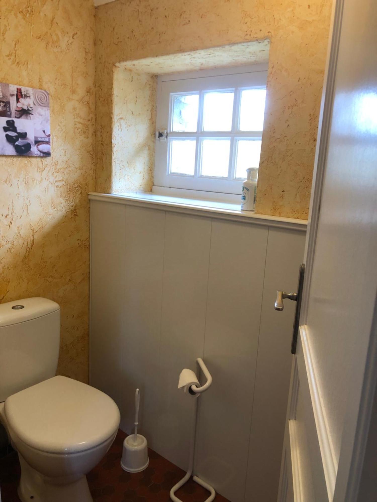 Le Domaine Du Moulin Foulon Hotell Essay Eksteriør bilde